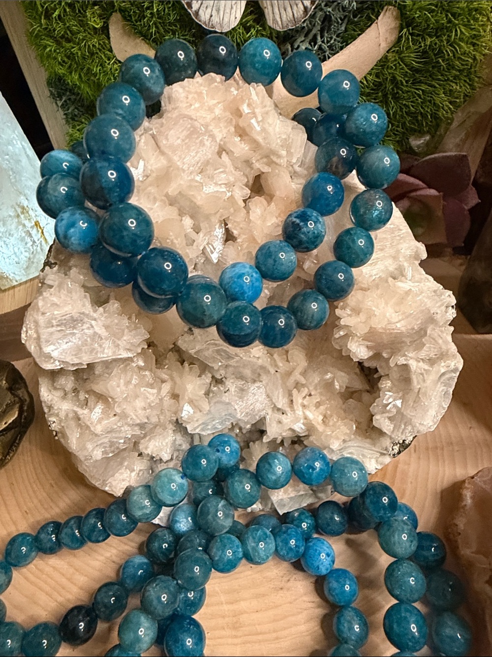 Blue Apatite Bracelet Apr. 10 mm